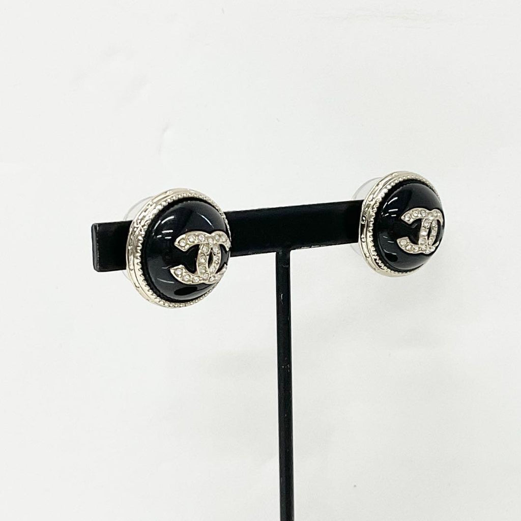 Chanel Earrings CC Logo Rhinestone Gold — view 7