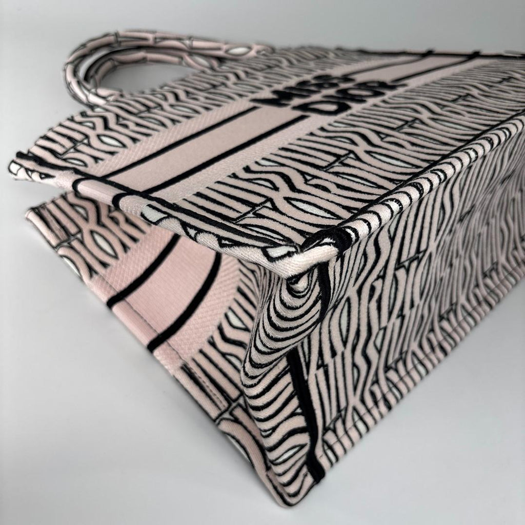 Dior Book Tote Pink — view 7