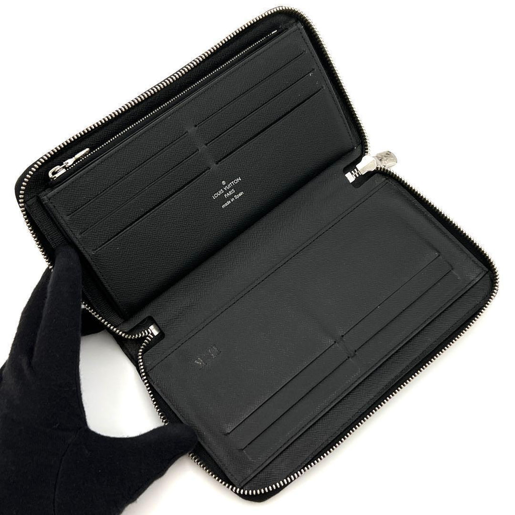 Louis Vuitton New Taiga Zippy Organizer Wallet Black — view 3