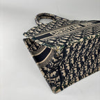 Dior Oblique Book Tote Bag — view 8