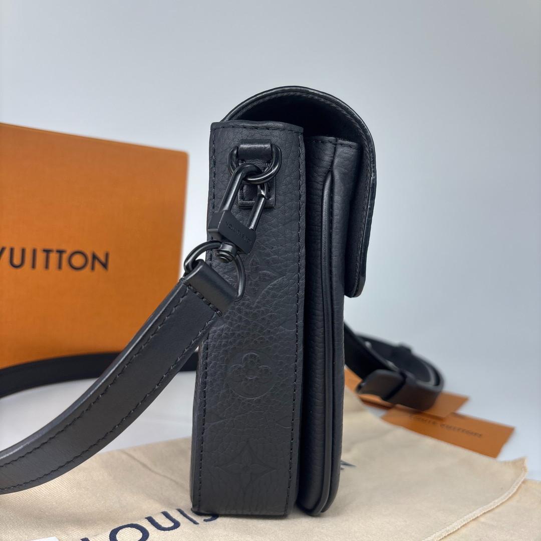 Louis Vuitton Super Monogram Taurillon S Rock Shoulder Bag Black — view 4