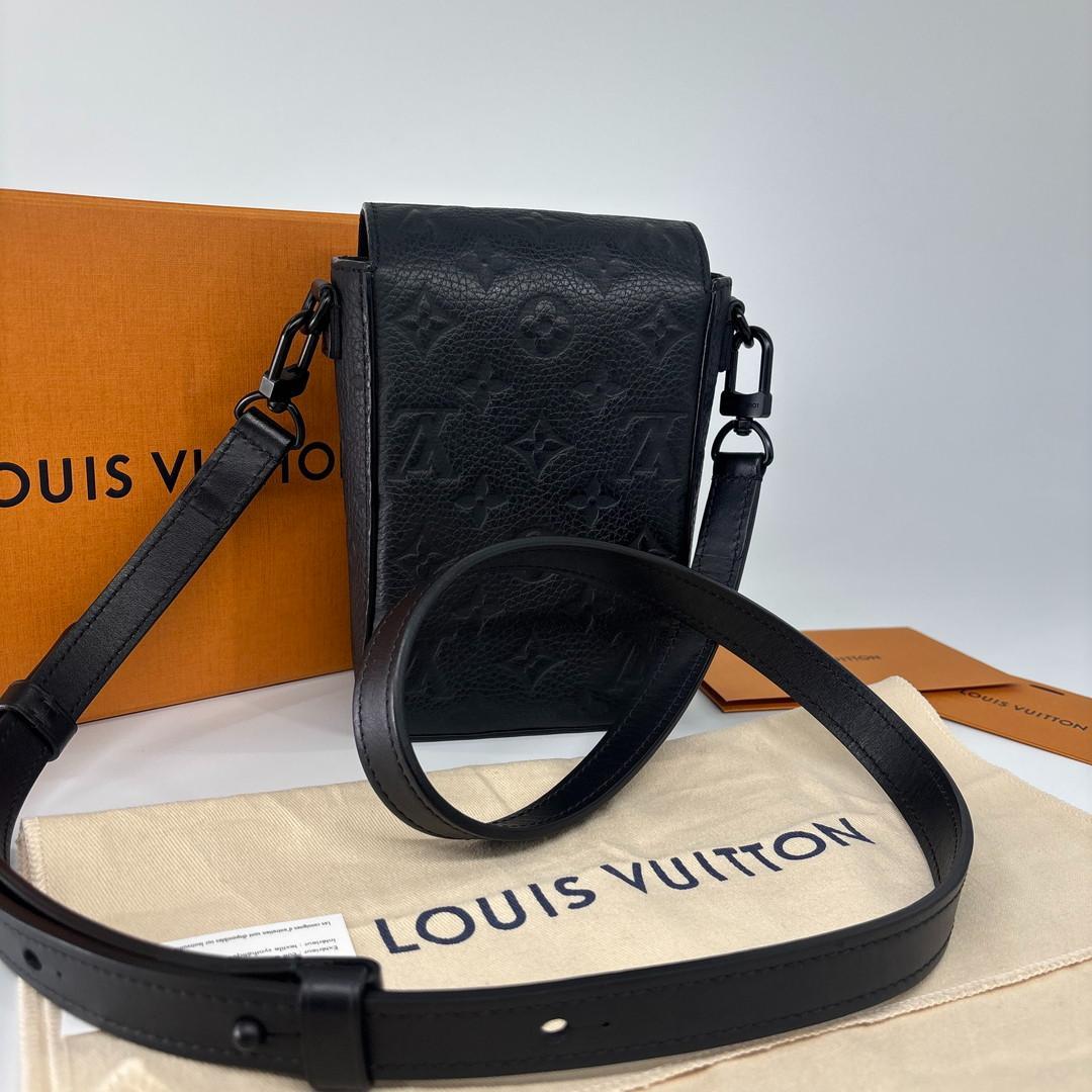 Louis Vuitton Super Monogram Taurillon S Rock Shoulder Bag Black — view 5