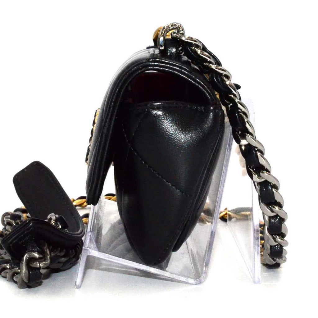 Chanel Mini Quilted 19 Chain Shoulder — view 4