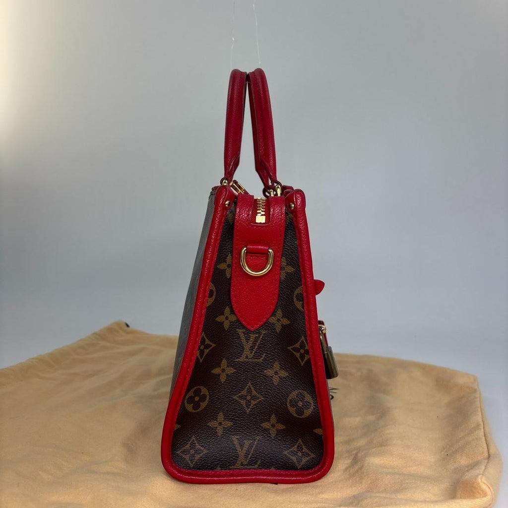 Louis Vuitton Popincourt PM Handbag — view 4