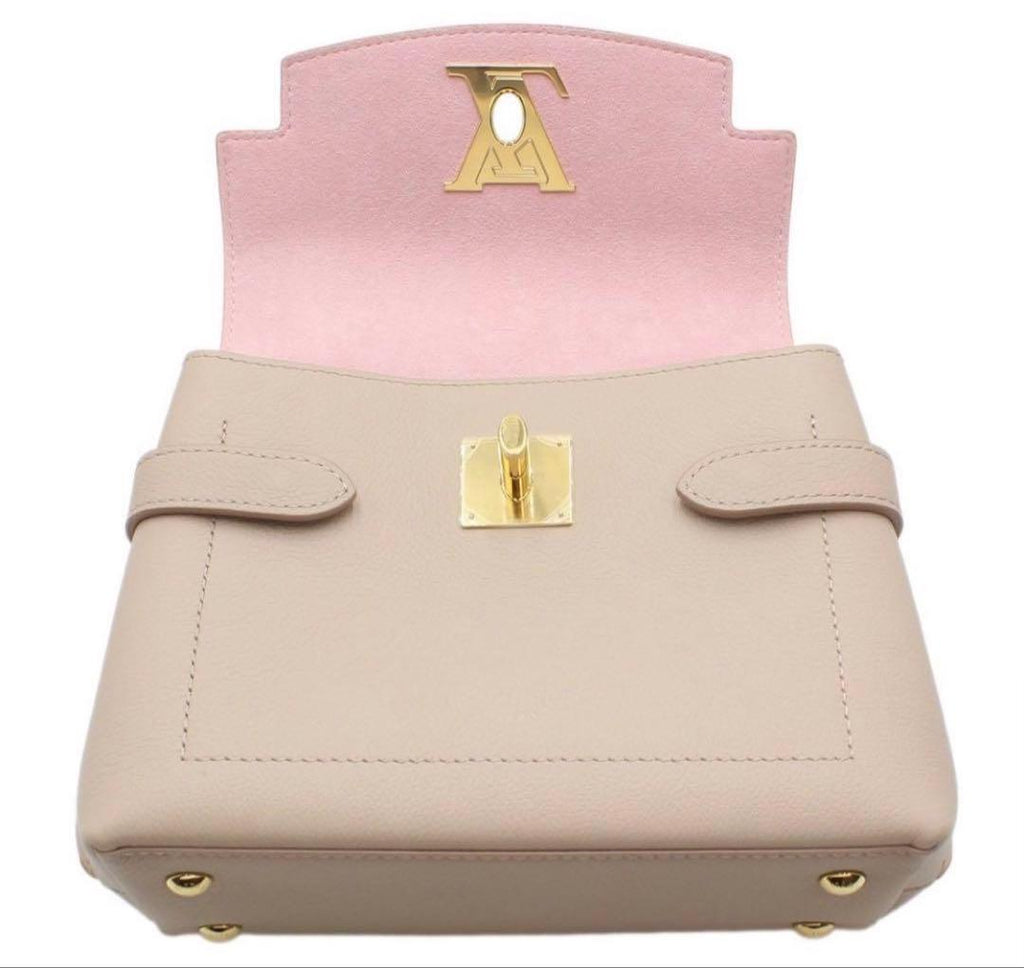 Louis Vuitton Lockme Mini Shoulder — view 8