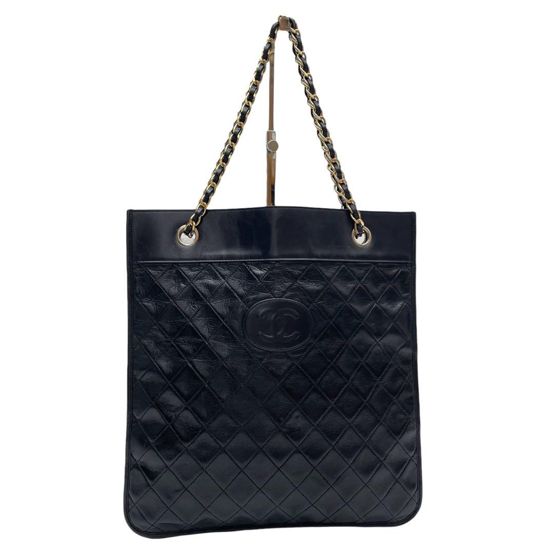 Chanel Quilted Lambskin Chain Shoulder Bag CC Logo — view 3
