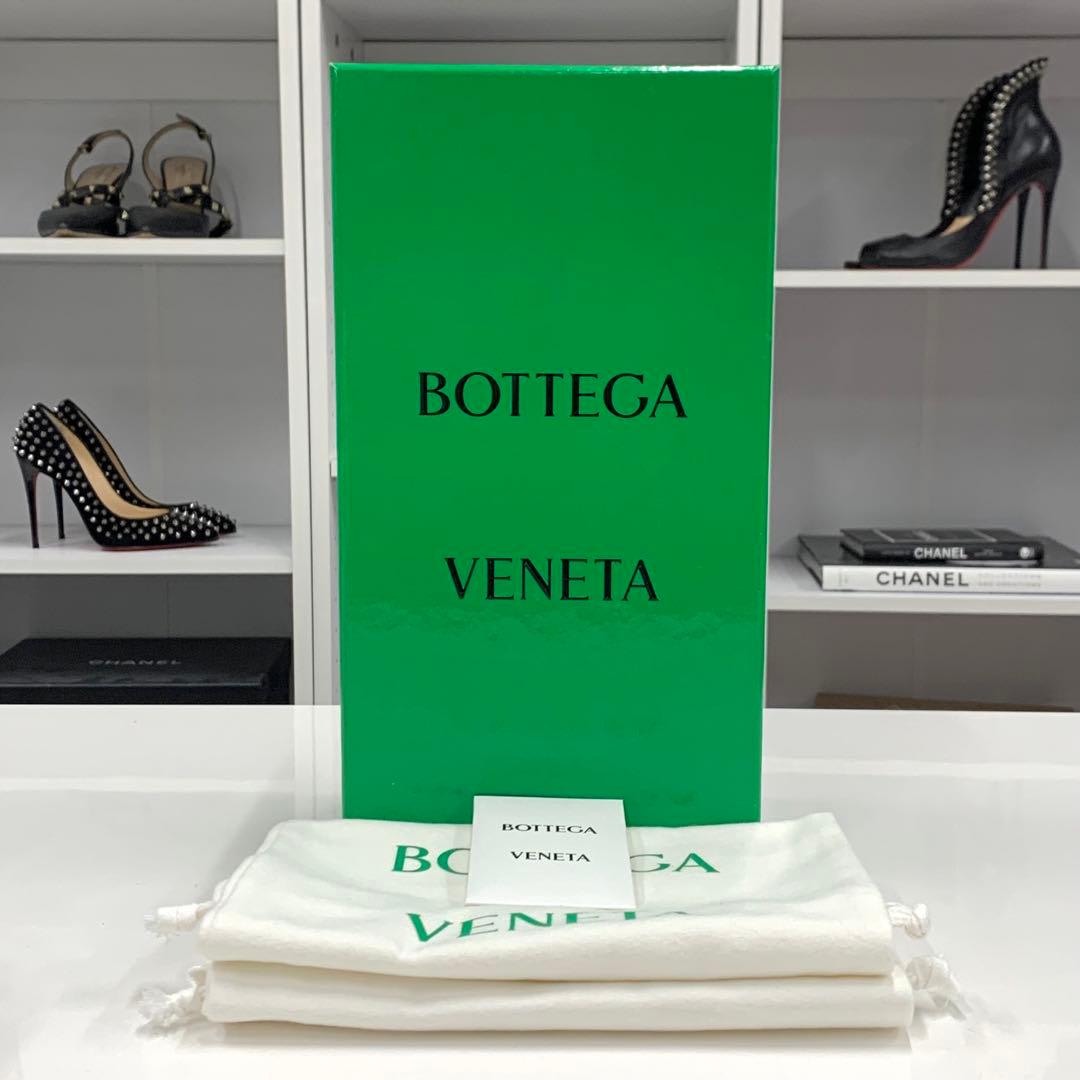Bottega Veneta Lambskin Quilted Mules White — view 9