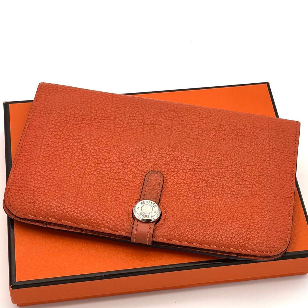 Hermes Wallet Dogon GM Taurillon Clemence Orange Silver