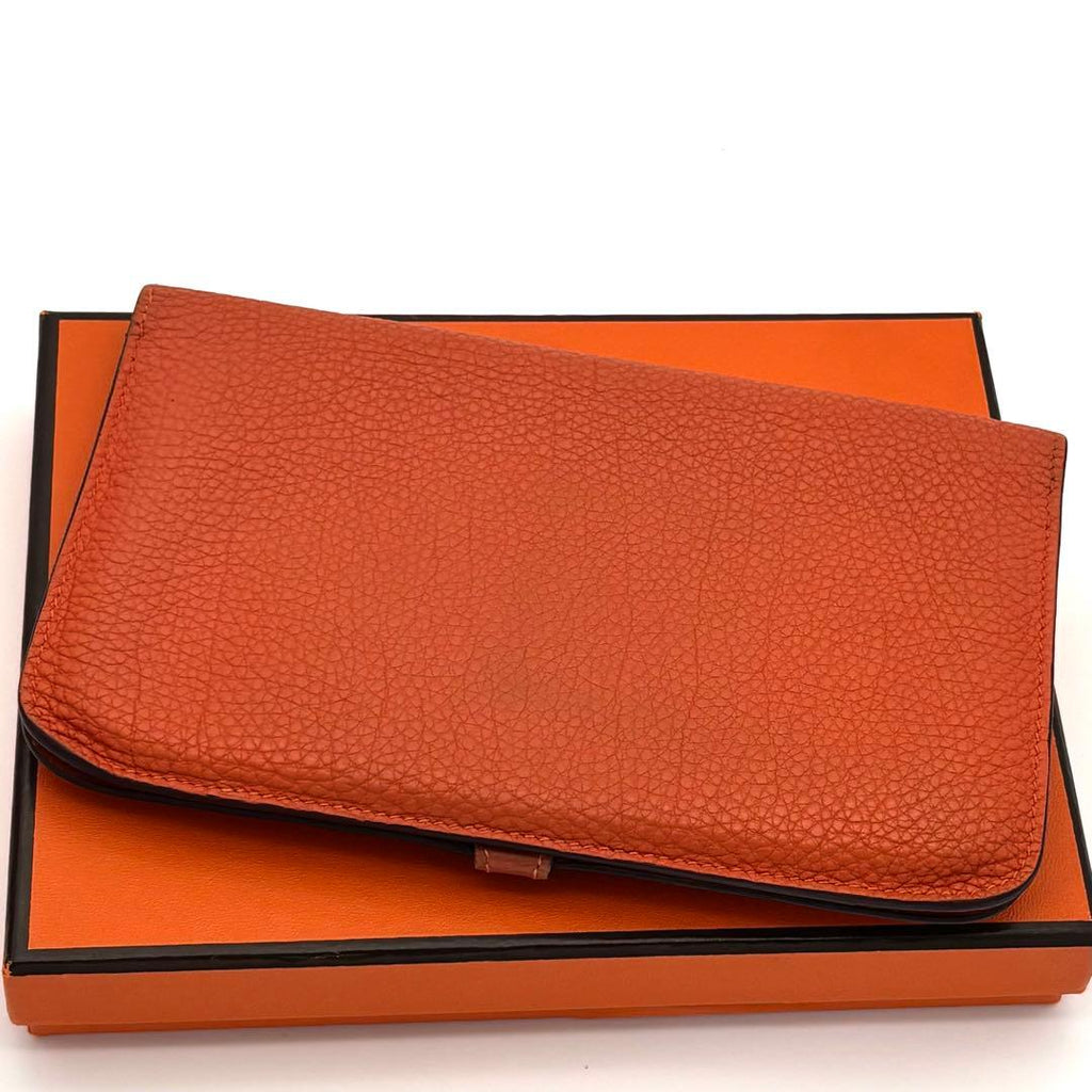 Hermes Wallet Dogon GM Taurillon Clemence Orange Silver — view 2