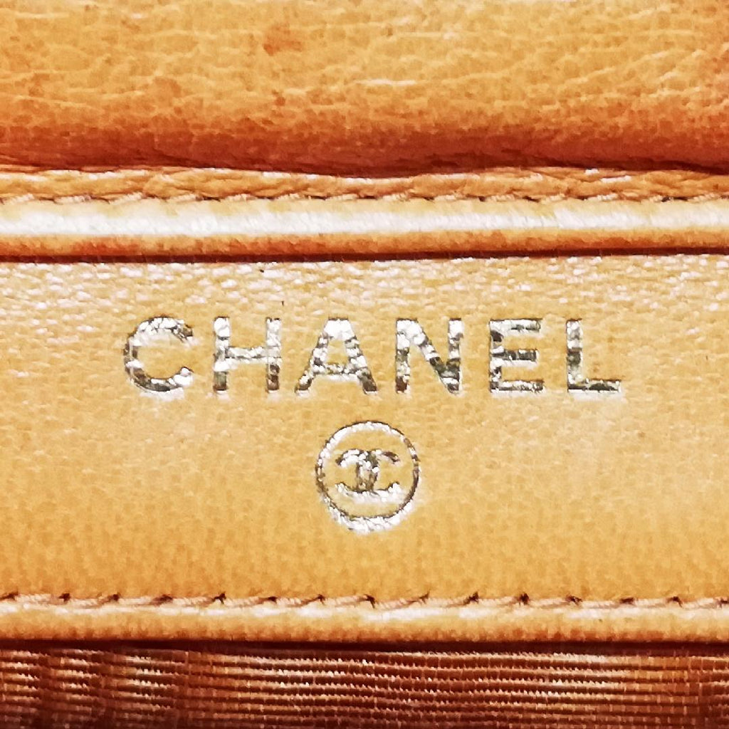 Chanel Bifold Wallet Caviar Mari Gold — view 5