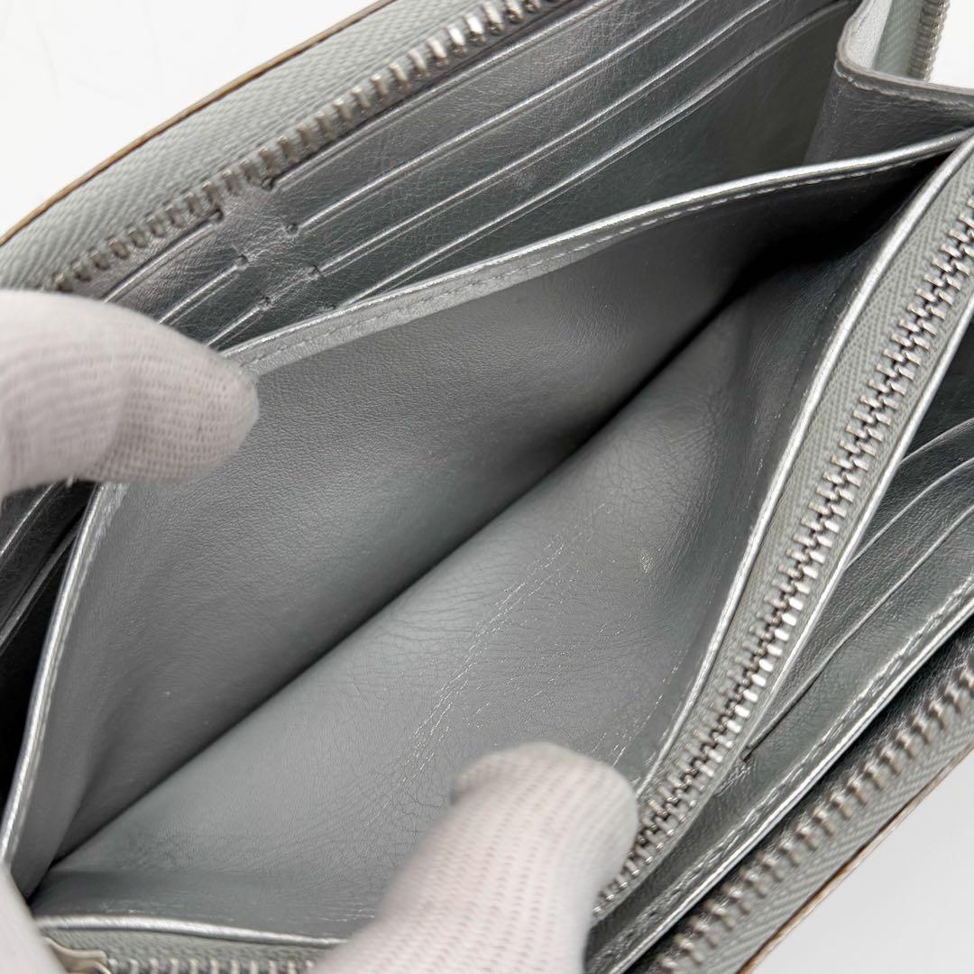 Louis Vuitton Limited Edition Zippy Wallet Suhali Silver Round — view 8