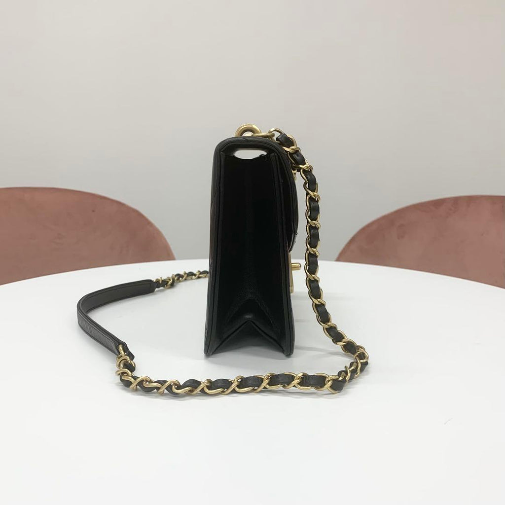 Chanel Quilted Turnlock CC Logo Chain Shoulder Bag — view 2