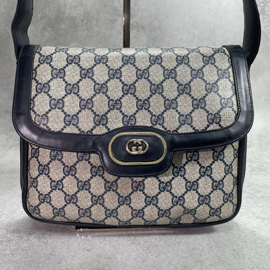 Gucci GG Shoulder Bag Navy Beige Logo Leather — view 2