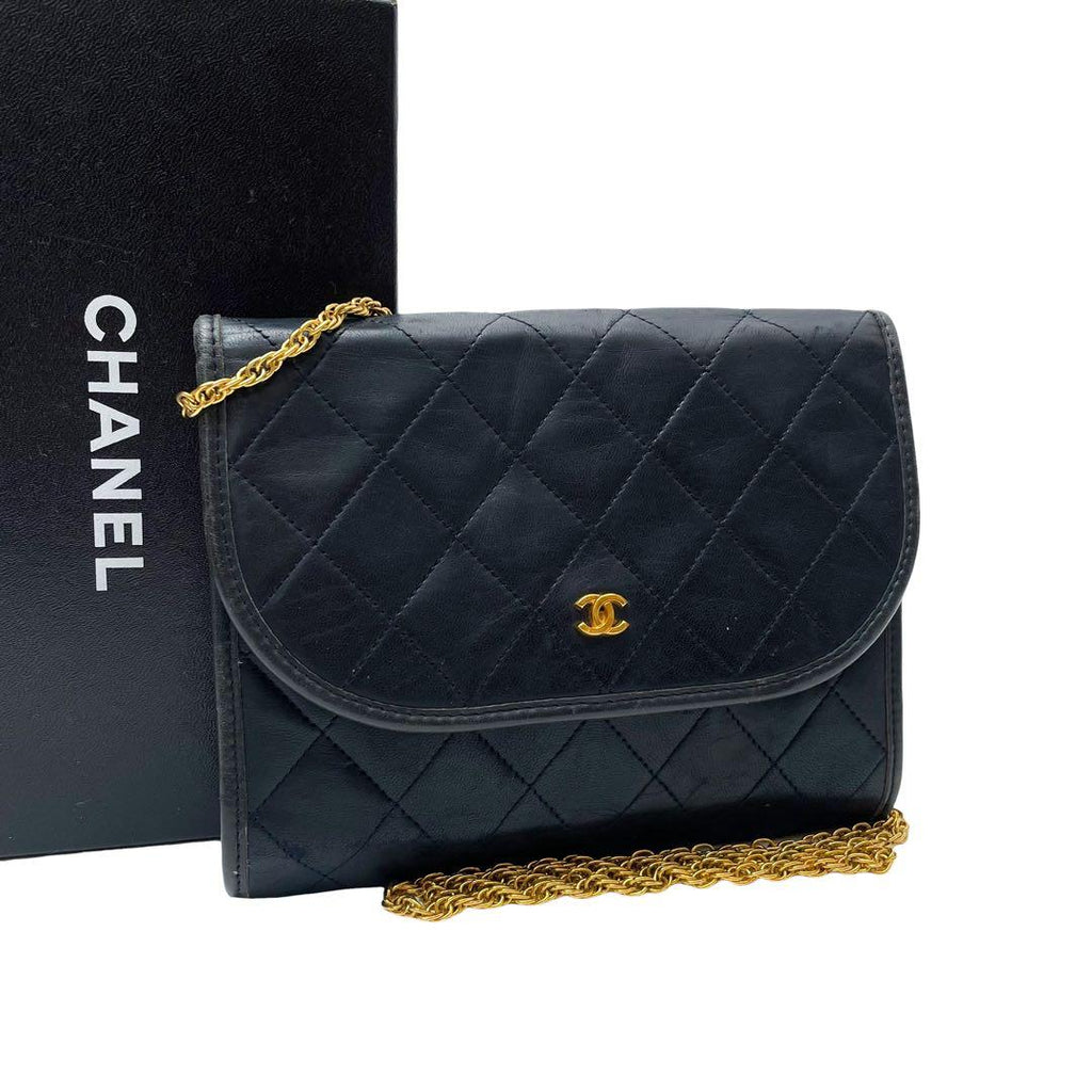 Chanel Lambskin Mini Quilted Chain Shoulder Bag CC Logo