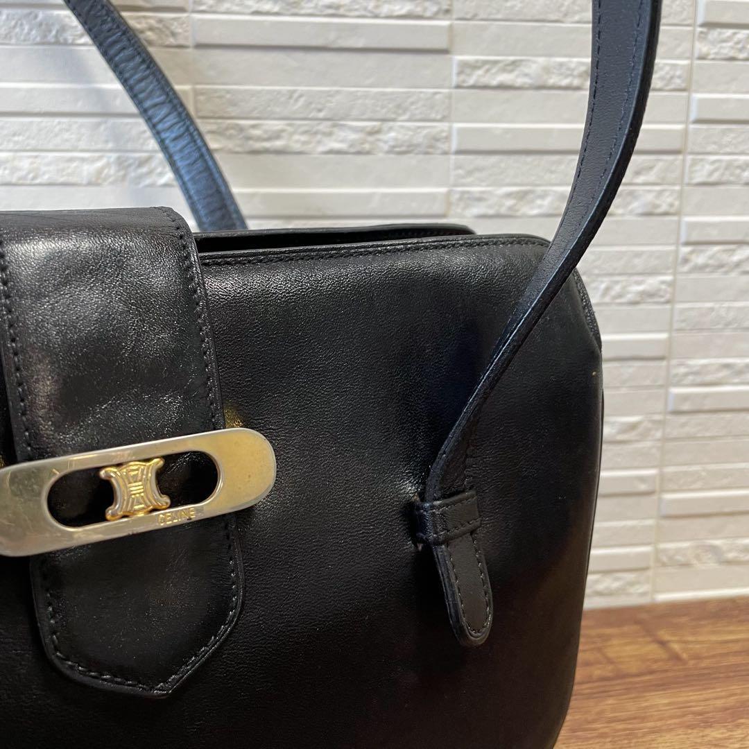 Celine Leather Triomphe Logo Hand Bag Gold Black — view 5