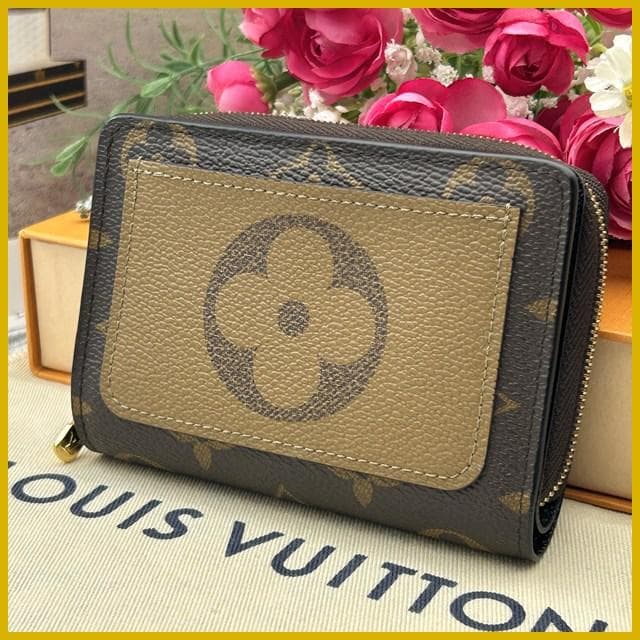 Louis Vuitton Portefeuille Lou Monogram Reverse Bifold Wallet