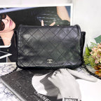 Chanel Chain Shoulder Wallet Quilted — view 2