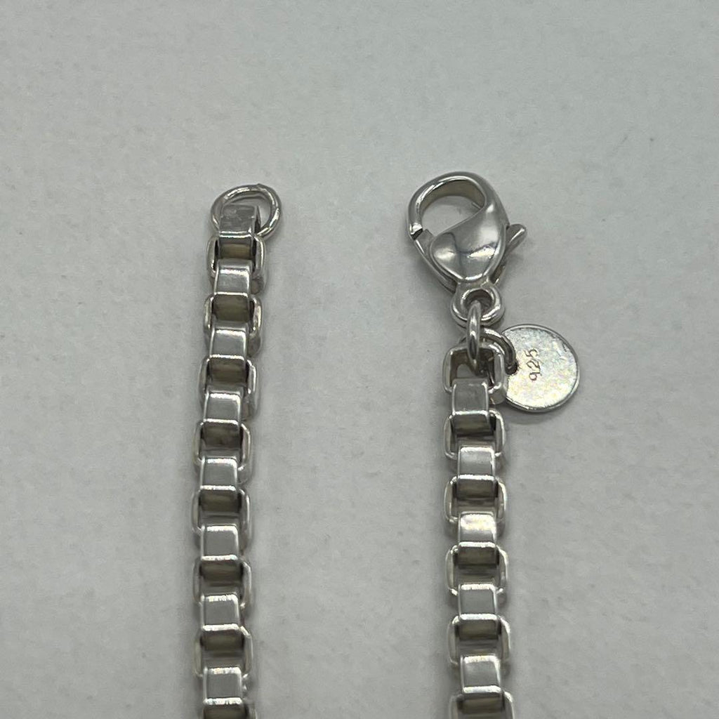 Tiffany & Co Venetian Chain Necklace — view 3