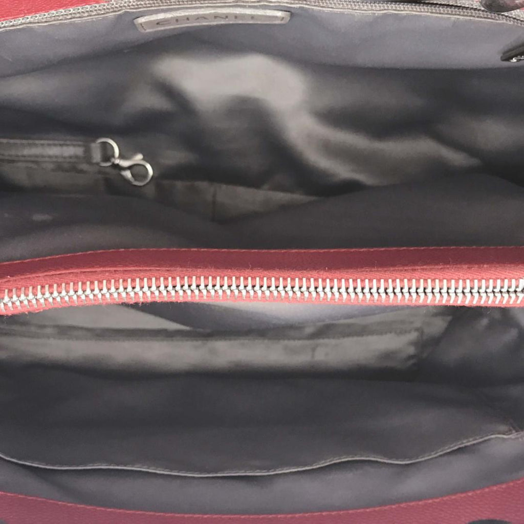 Chanel Chain Tote Grand Shopping GST Caviar Leather — view 8