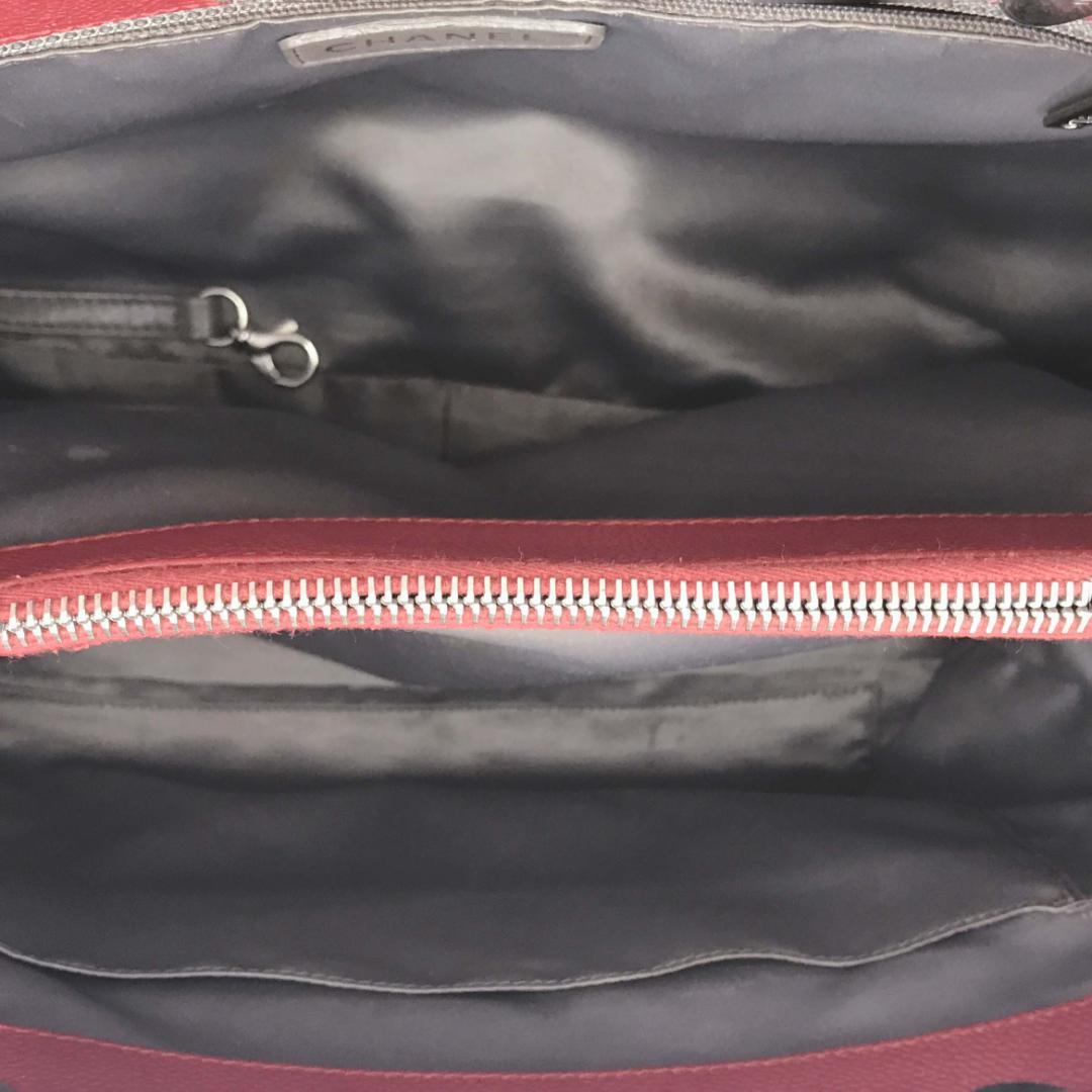 Chanel Chain Tote Grand Shopping GST Caviar Leather — view 8