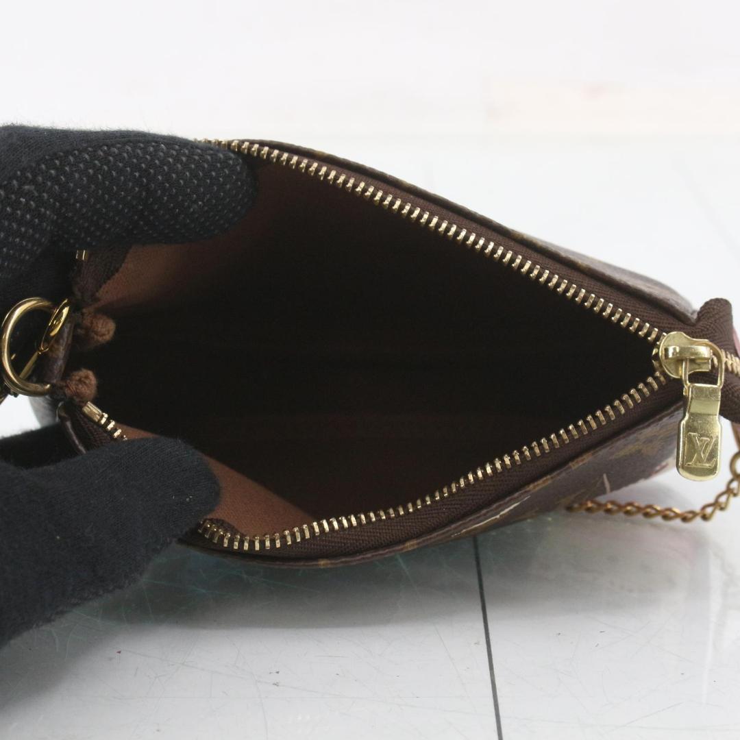 Louis Vuitton Mini Pochette Accessoires Monogram Pouch — view 4
