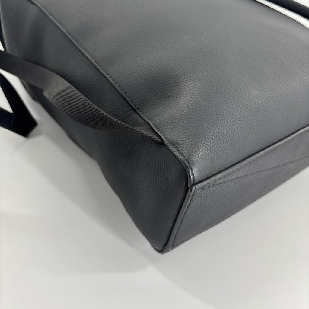 Louis Vuitton Super Aerogram Fast Line Backpack Black — view 9