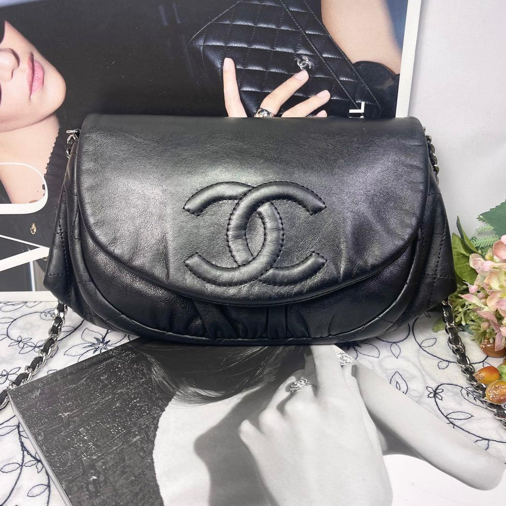 Chanel Half Moon Chain Shoulder Bag Black — view 2