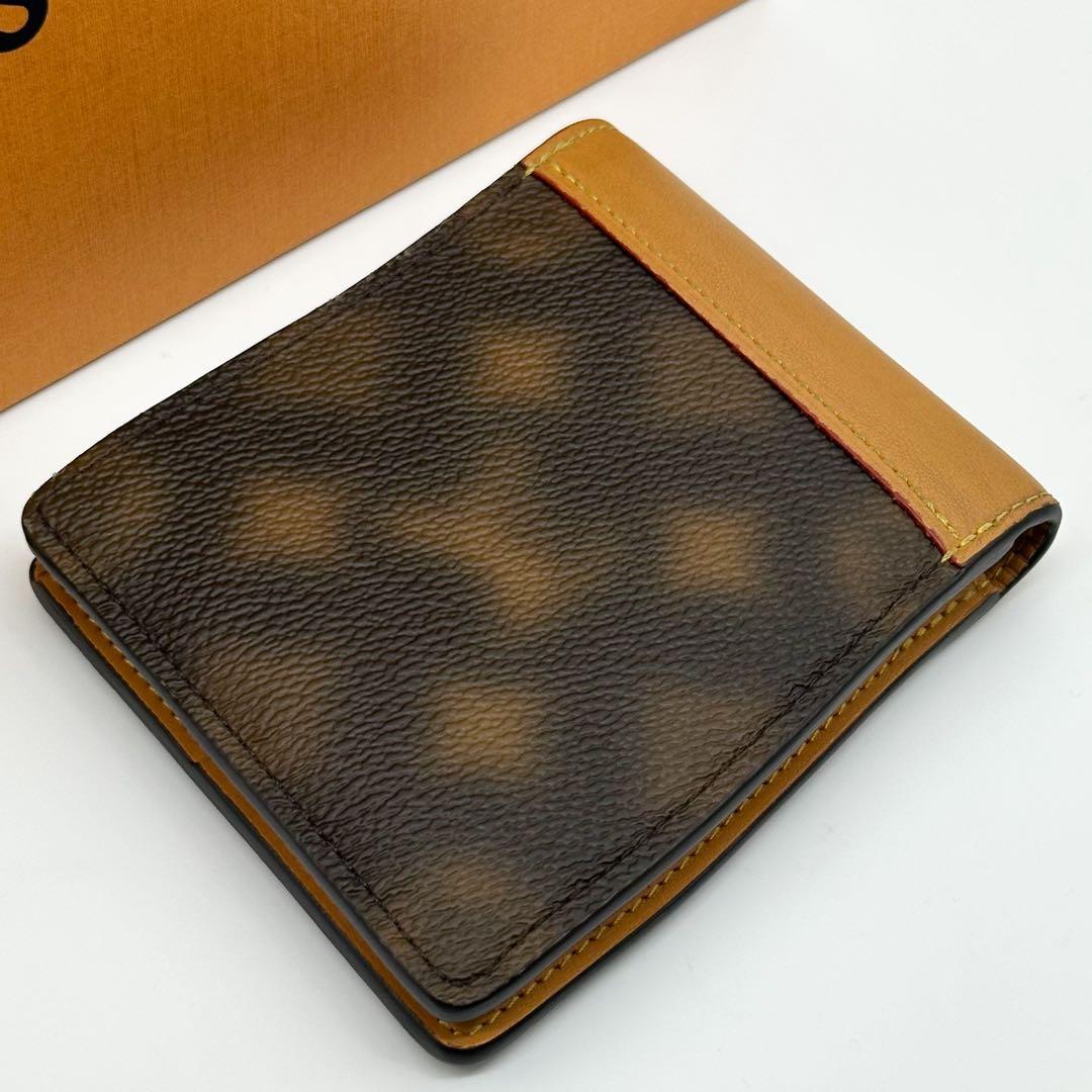 Louis Vuitton Portefeuille Calf This Is Not Wallet — view 5