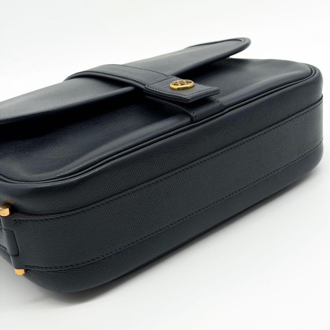 Hermes Rare Vintage Noumea Shoulder Bag Navy — view 6