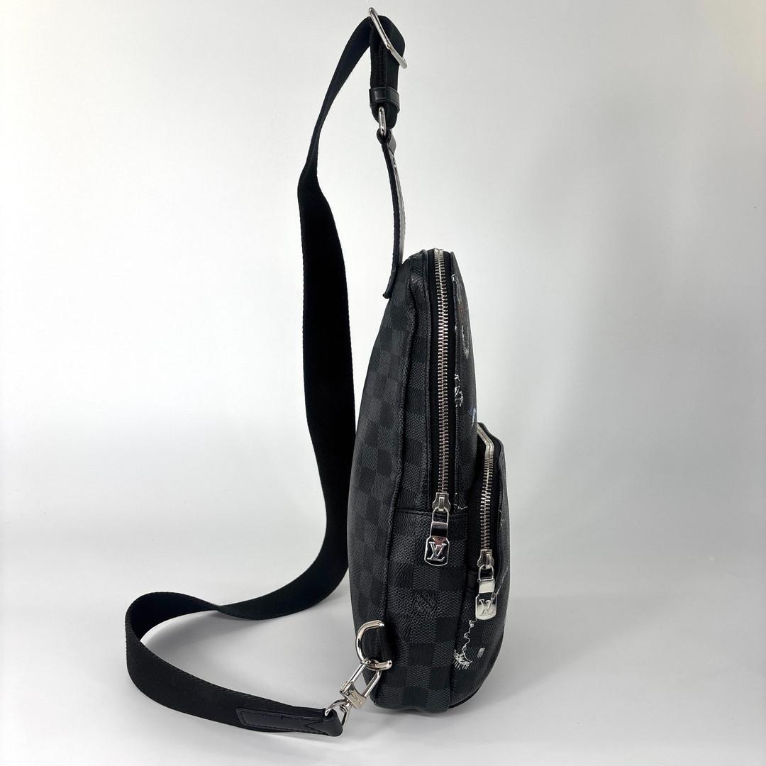 Louis Vuitton Super Damier Graphite Sling Bag Black — view 4