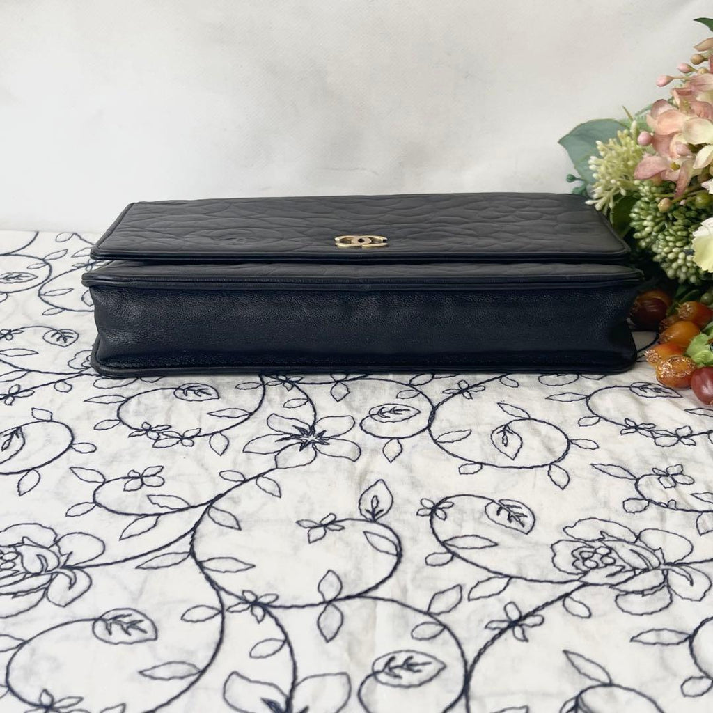 Chanel Chain Wallet Camellia Black Shoulder — view 7
