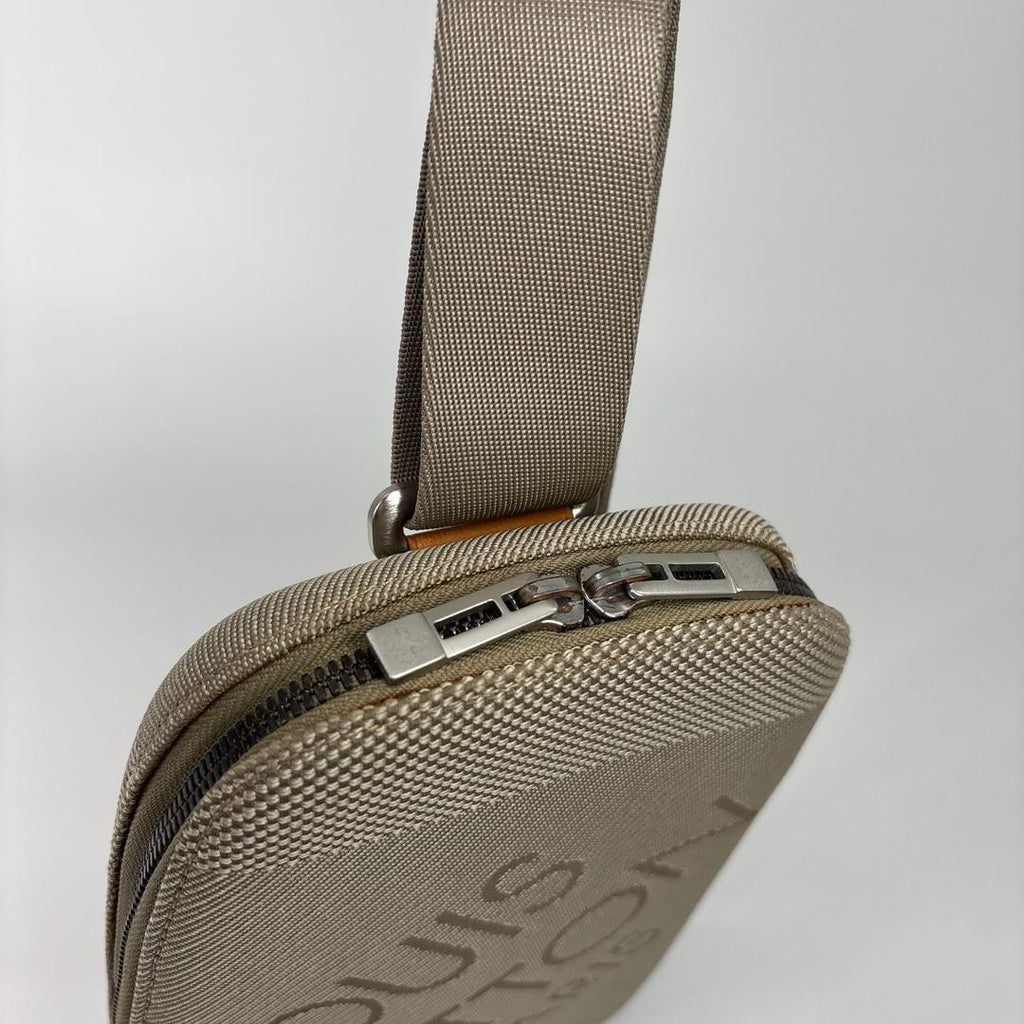 Louis Vuitton Damier Geant Maje Shoulder — view 6