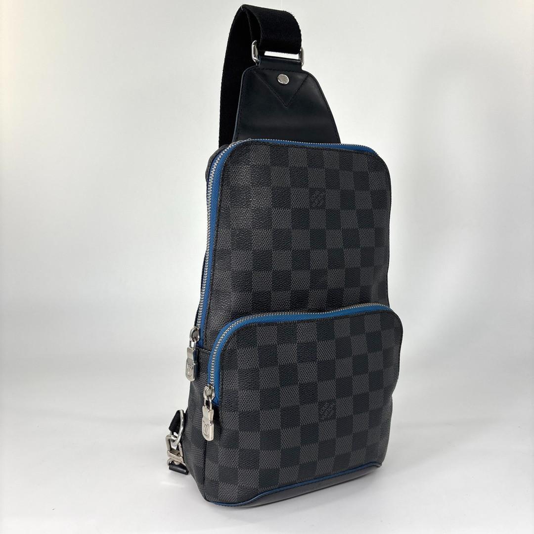 Louis Vuitton Damier Graphite Sling Bag — view 3