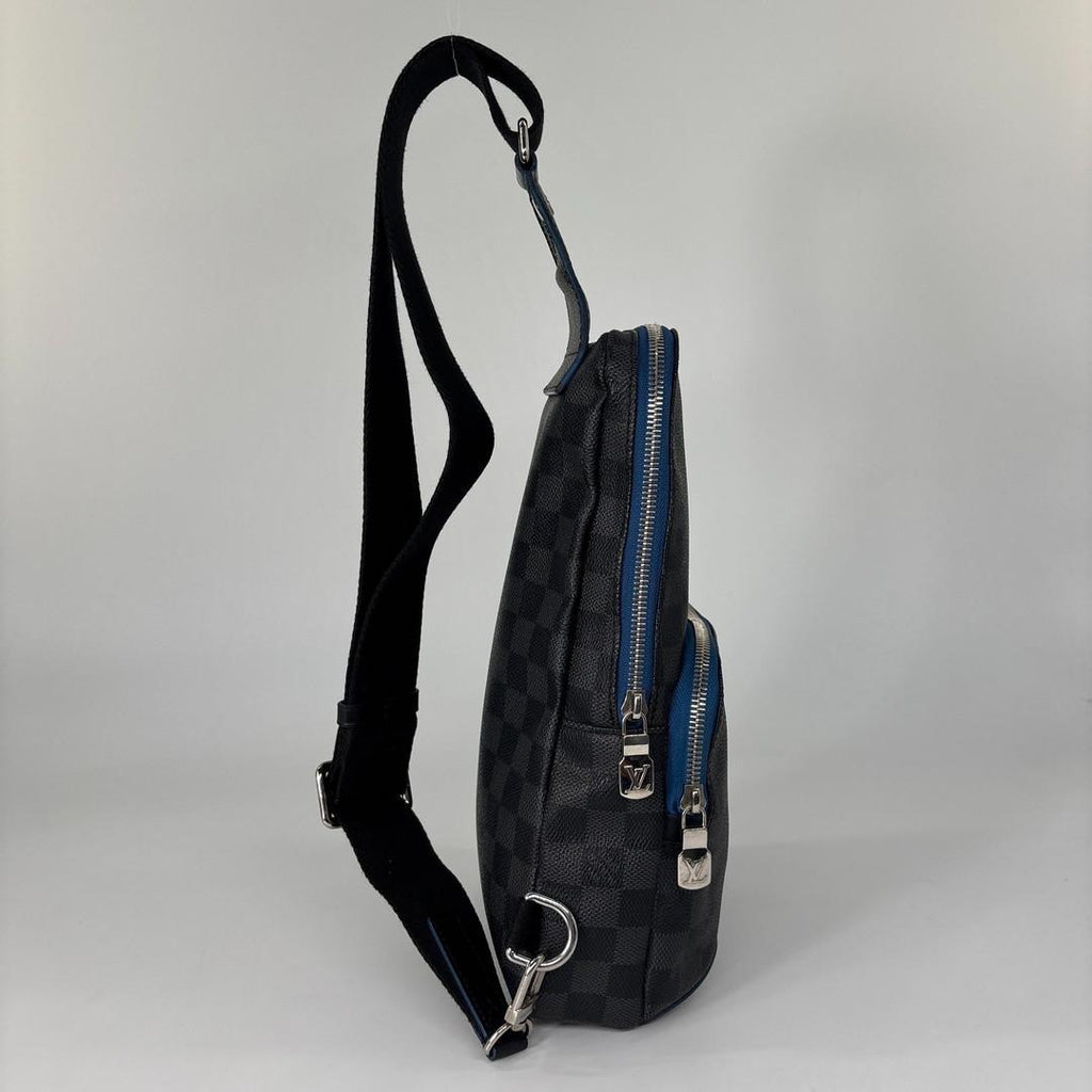 Louis Vuitton Damier Graphite Sling Bag — view 4