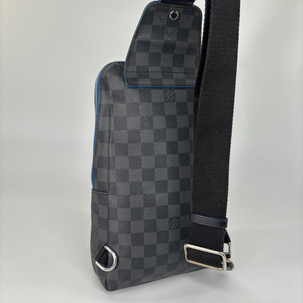 Louis Vuitton Damier Graphite Sling Bag — view 5