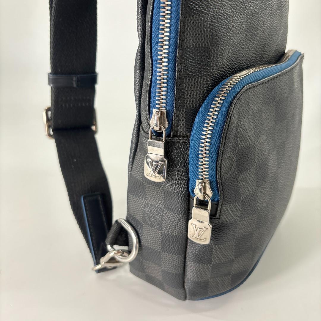 Louis Vuitton Damier Graphite Sling Bag — view 7