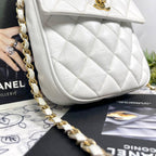 Chanel Vintage Turnlock Quilted — view 4