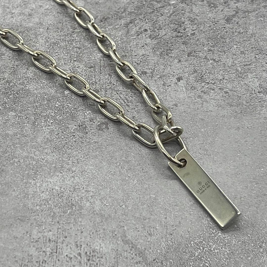 Gucci Bar Plate Roulis Chain Necklace
