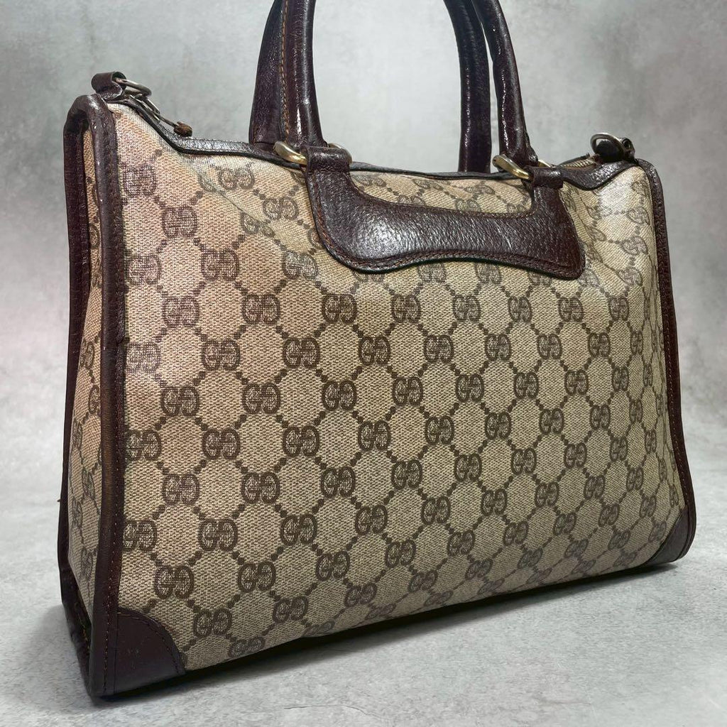 Gucci GG Handbag Brown Leather Logo Gold
