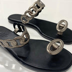 Hermes Eos Chaine D'ancre Leather Flat Sandals Black — view 9