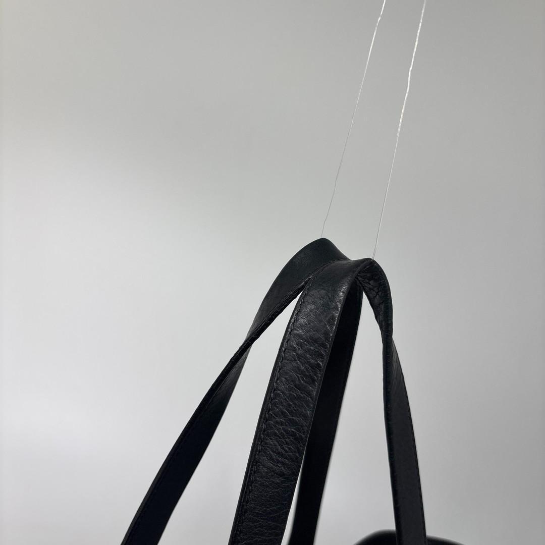 Loewe Super Anagram Tote Black — view 6