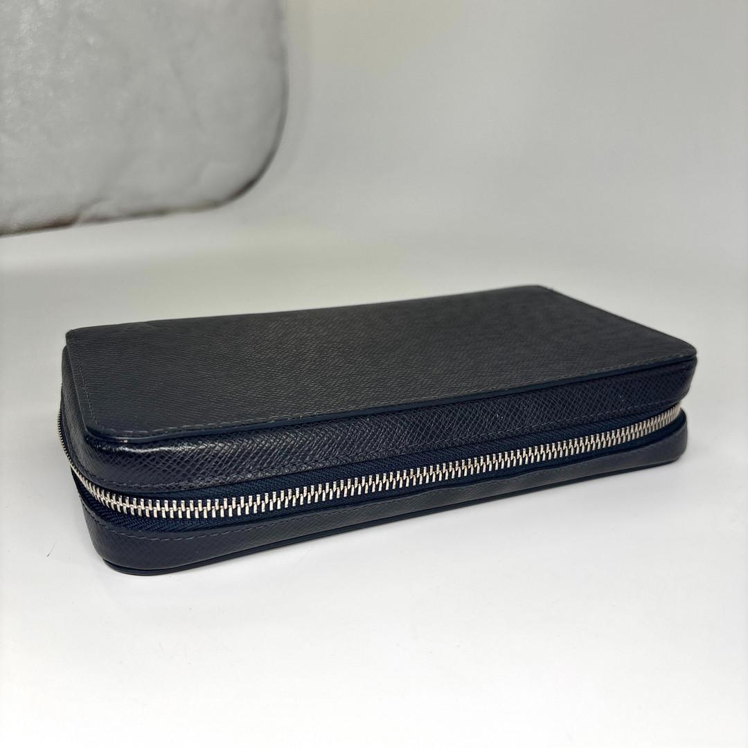 Louis Vuitton Taiga Zippy XL Wallet — view 5