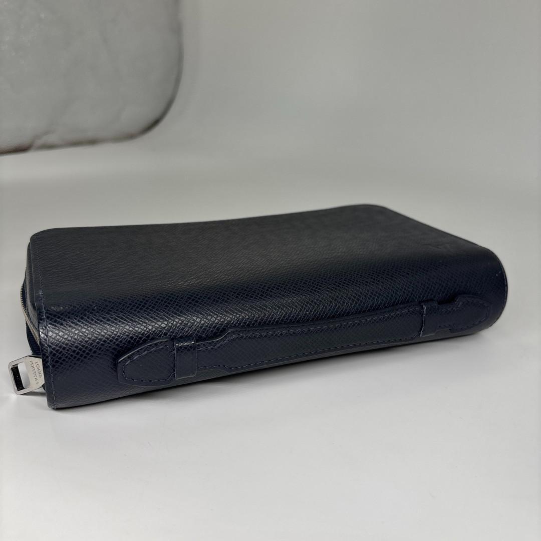 Louis Vuitton Taiga Zippy XL Wallet — view 6