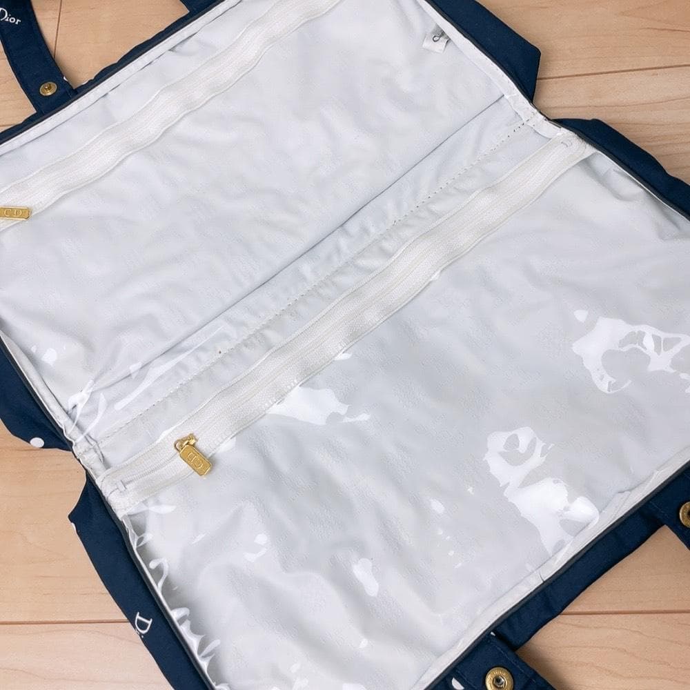 Dior Tote Travel Pouch Logo — view 6