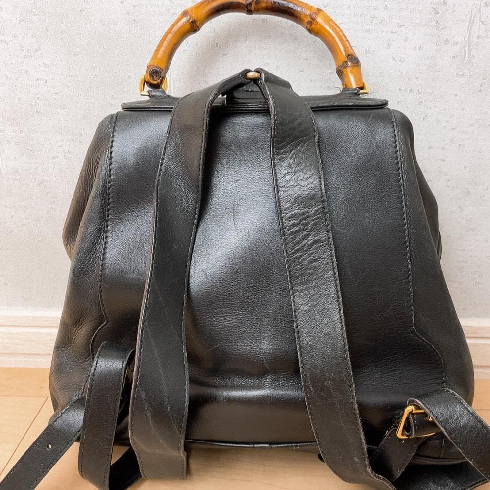 Gucci Vintage Bamboo Backpack Leather Turnlock Black — view 2