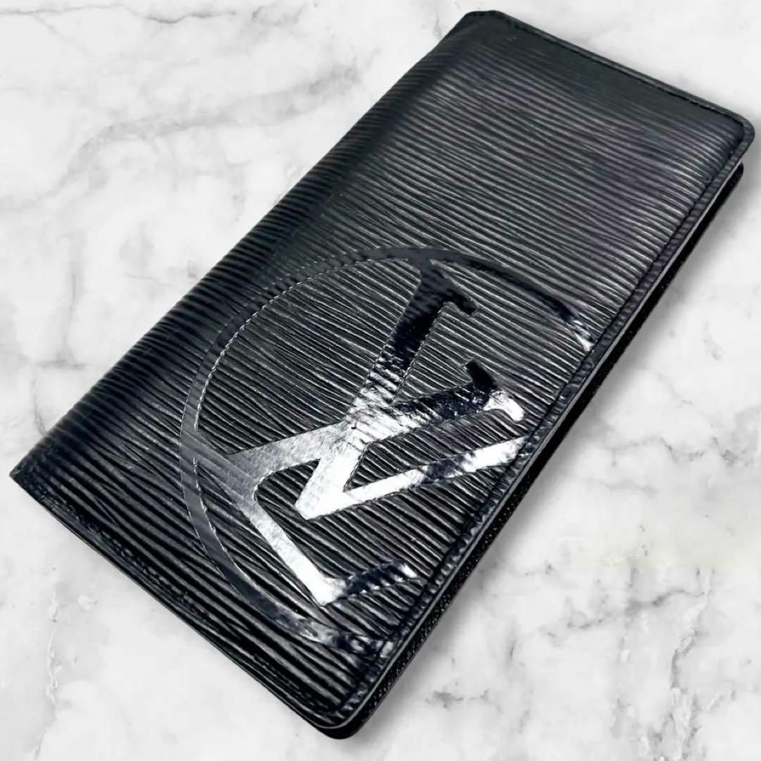 Louis Vuitton Epi LV Circle Portefeuille Plaza Black Wallet