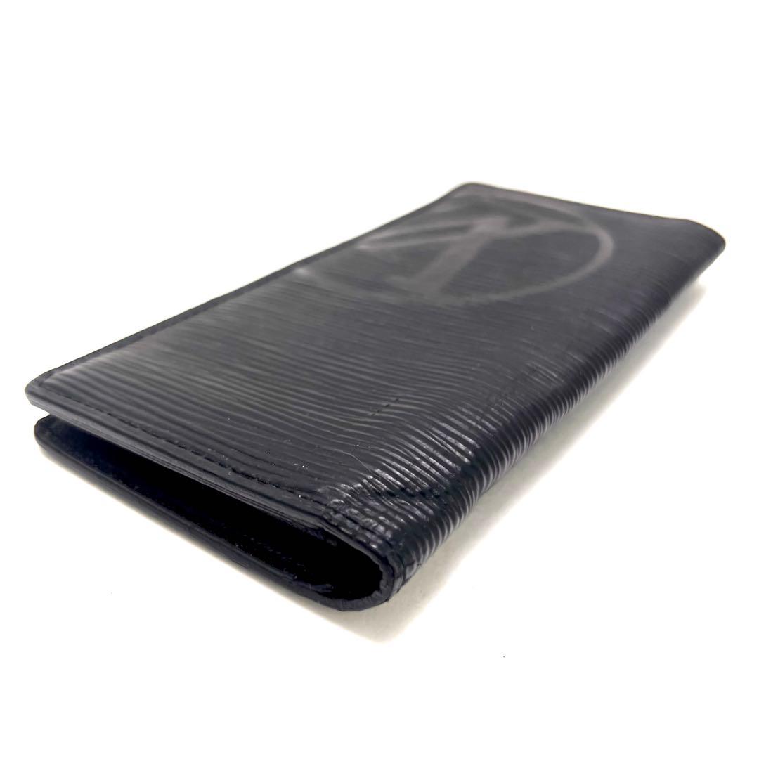 Louis Vuitton Epi LV Circle Portefeuille Plaza Black Wallet — view 4