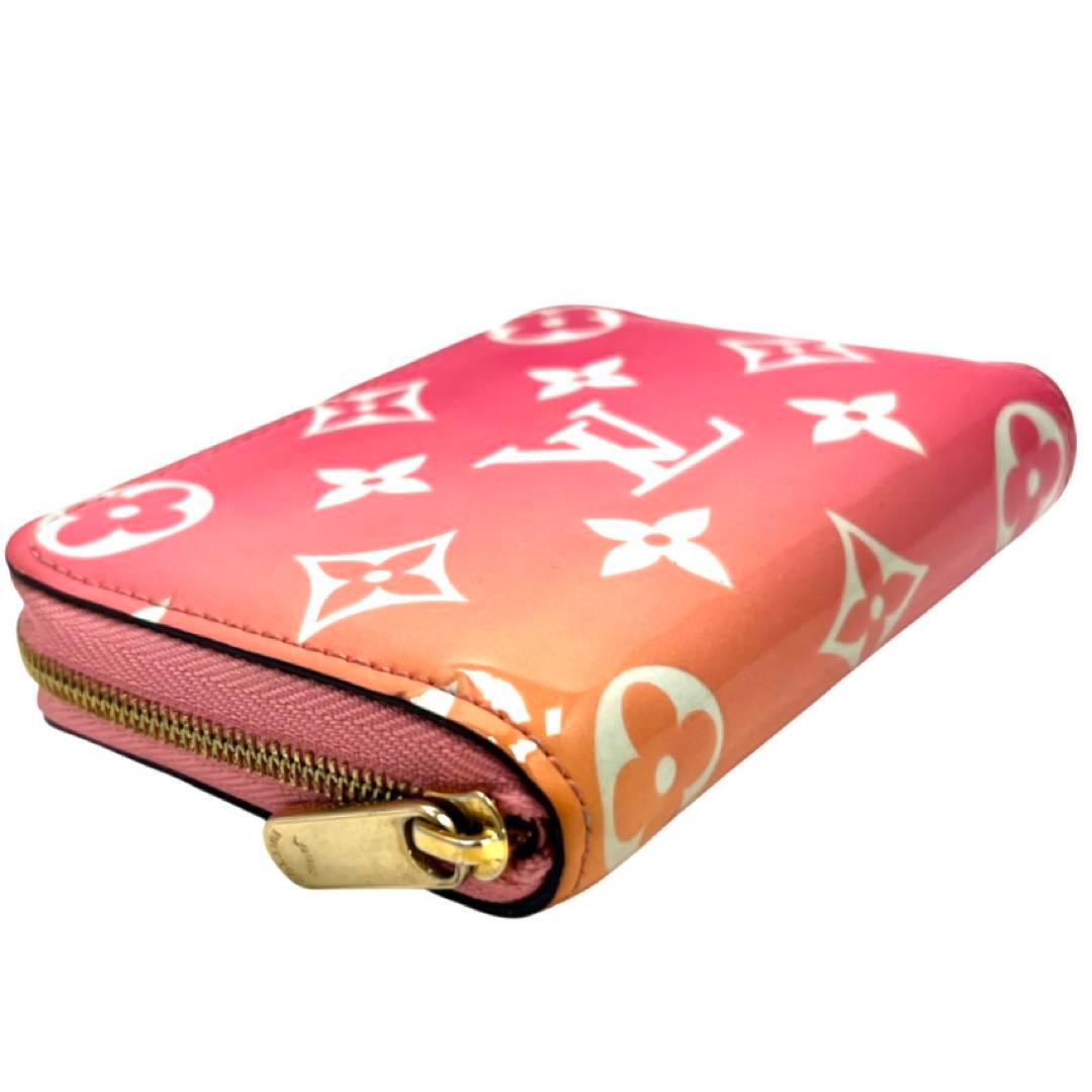 Louis Vuitton Valentine's Day Limited Vernis Sunrise Zippy Coin Purse — view 5