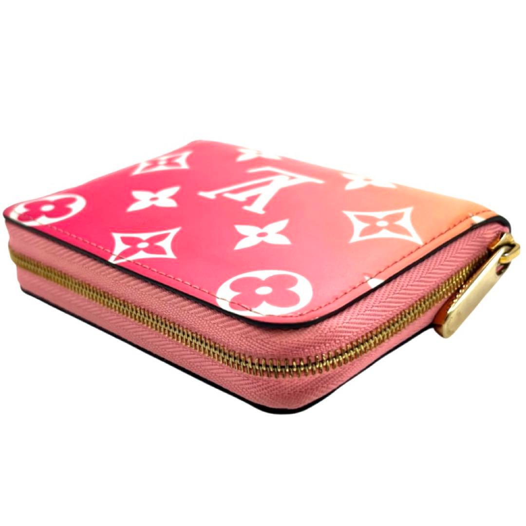 Louis Vuitton Valentine's Day Limited Vernis Sunrise Zippy Coin Purse — view 6