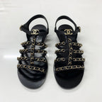 Chanel CC Logo Leather Chain Flat Sandals Black — view 2